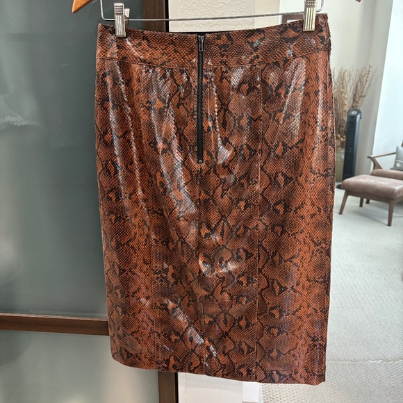 Express x Negin Mirsalehi Faux Leather Skirt - Brown/Black Snake Print Size 6 - Picture 2 of 10